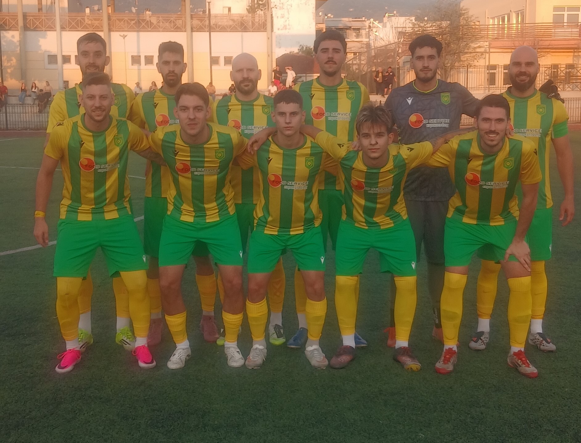 club kit photo