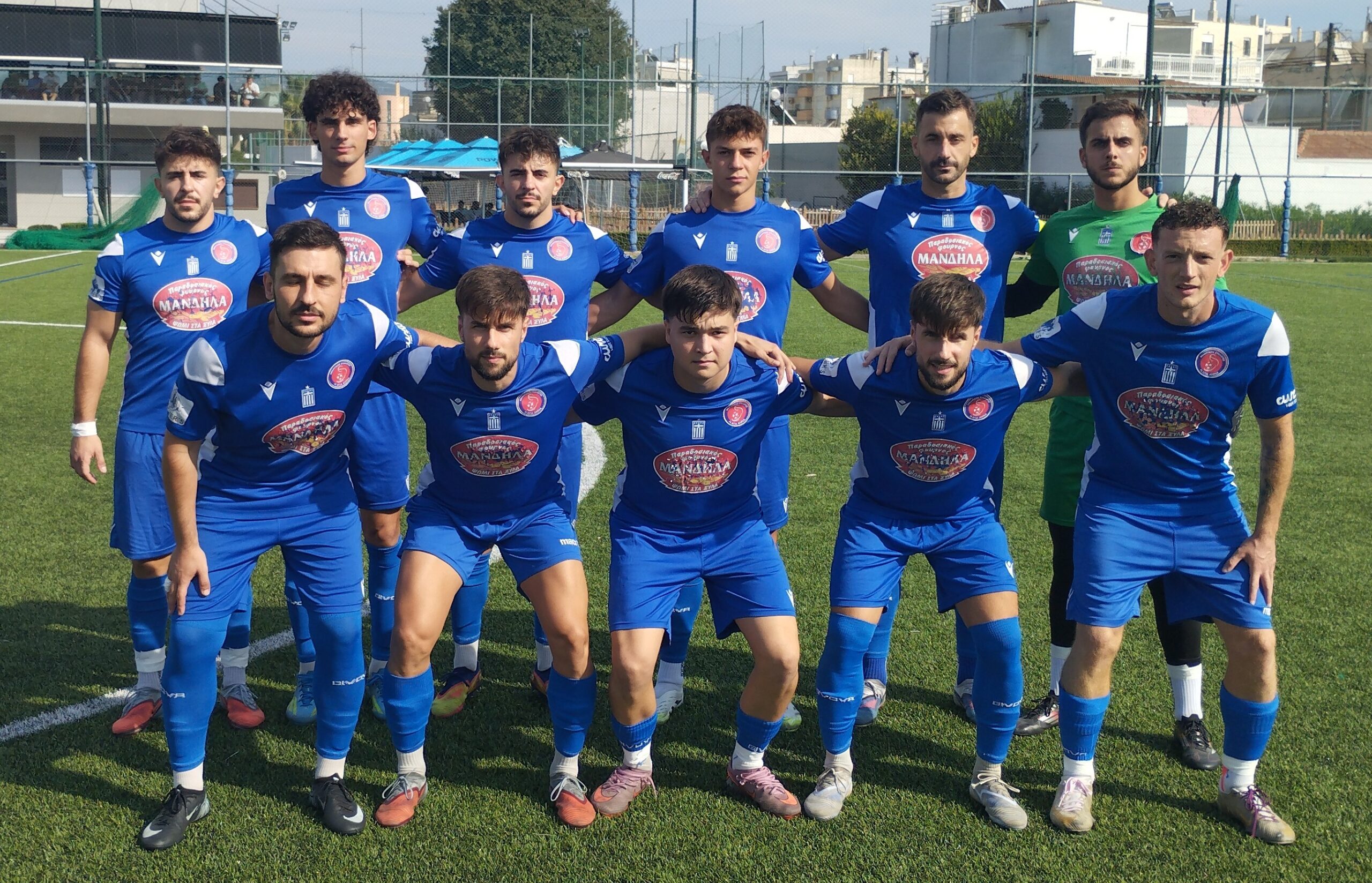 club kit photo